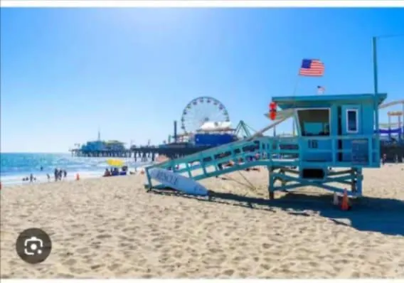 Steps To Santa Monica Beach, Pier, Boardwalk, And Venice